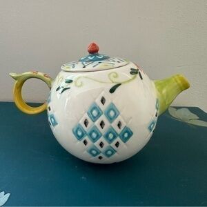 Anthropologie Teapot capan Stoneware Lid Textured Small Teapot Flower tiny